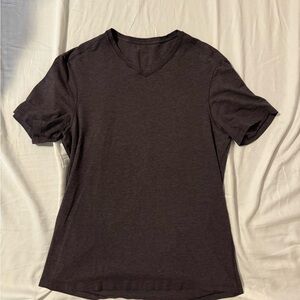 Lululemon medium shirt